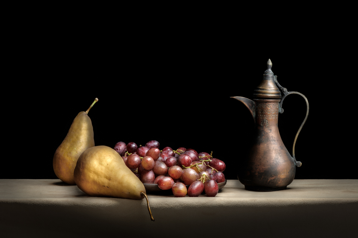 grapes_pears_urn_dec_20